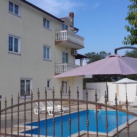 House Apartments Ariamare Пореч Екстериор снимка