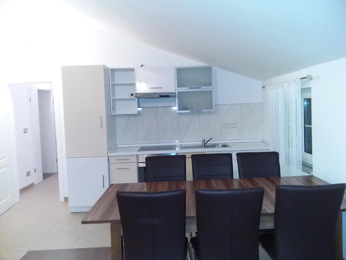 House Apartments Ariamare Пореч Екстериор снимка