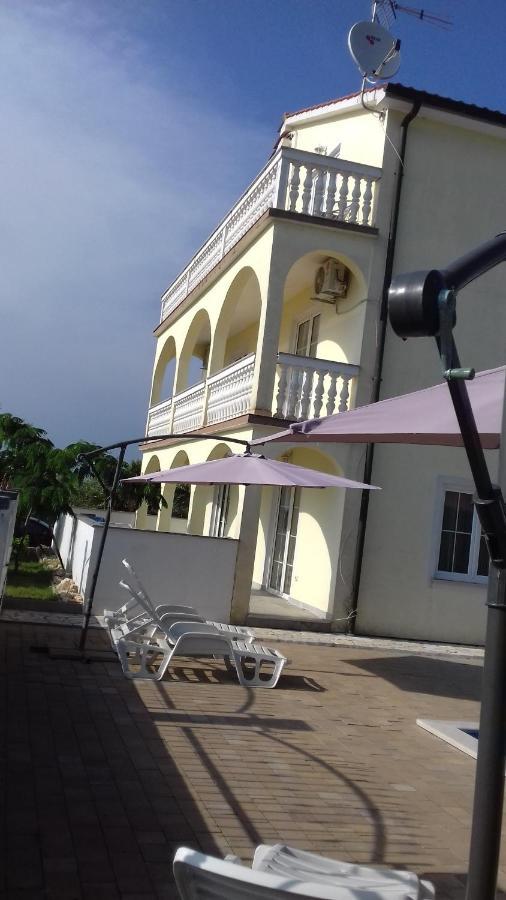 House Apartments Ariamare Пореч Екстериор снимка