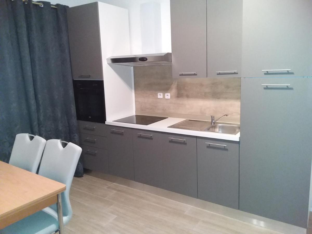 House Apartments Ariamare Пореч Екстериор снимка