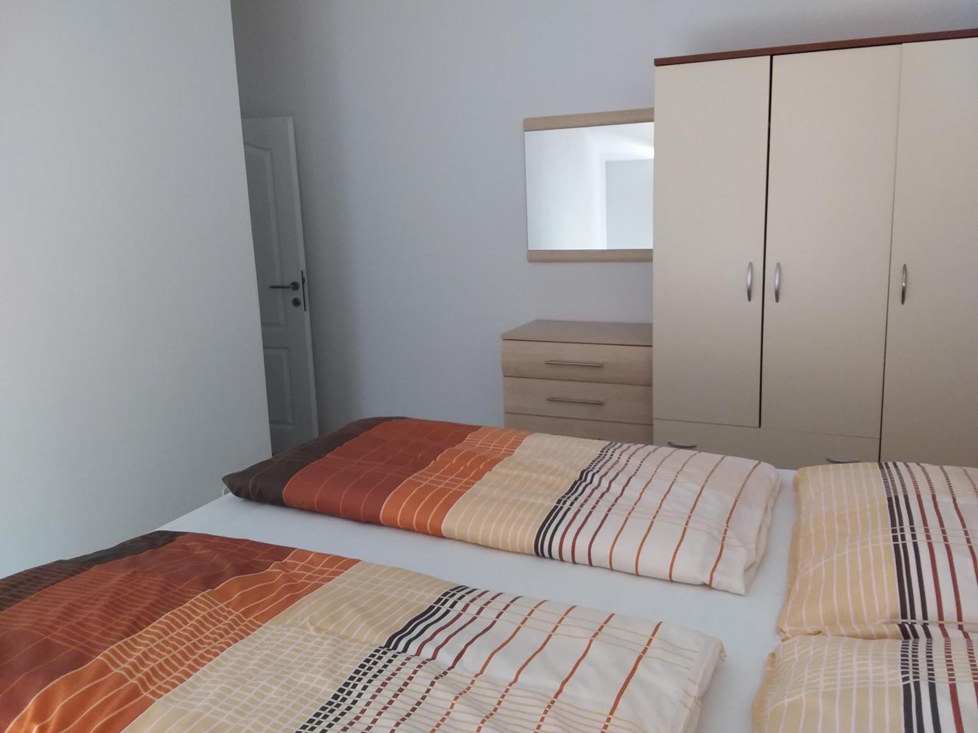 House Apartments Ariamare Пореч Екстериор снимка
