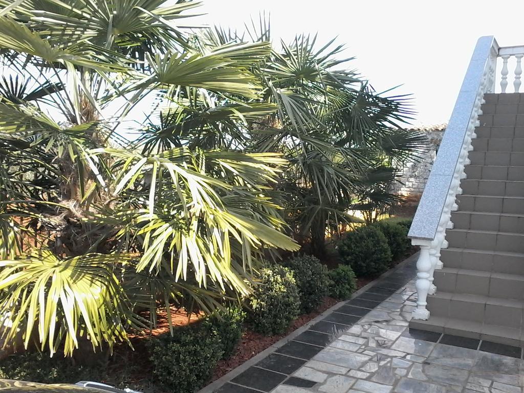 House Apartments Ariamare Пореч Екстериор снимка