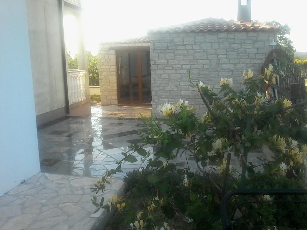 House Apartments Ariamare Пореч Екстериор снимка