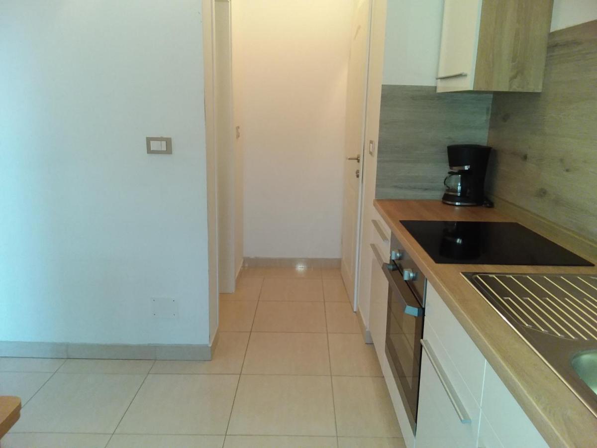 House Apartments Ariamare Пореч Екстериор снимка