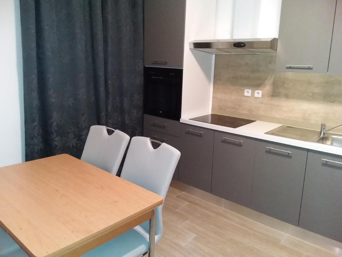 House Apartments Ariamare Пореч Екстериор снимка