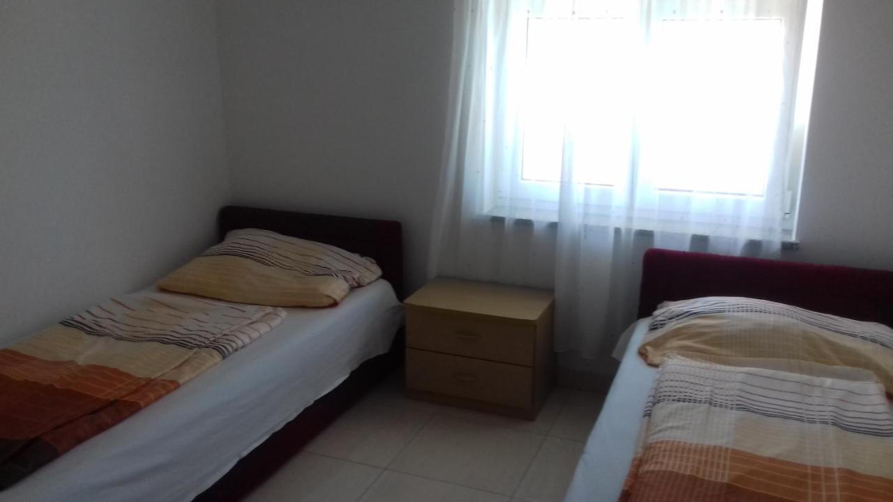 House Apartments Ariamare Пореч Екстериор снимка